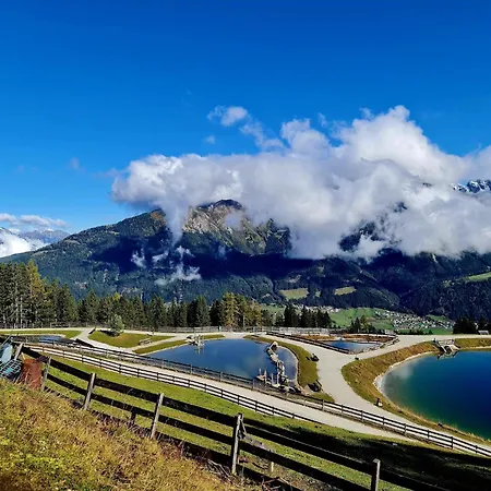 Appartamento Plush With Mountain Views Neustift im Stubaital
